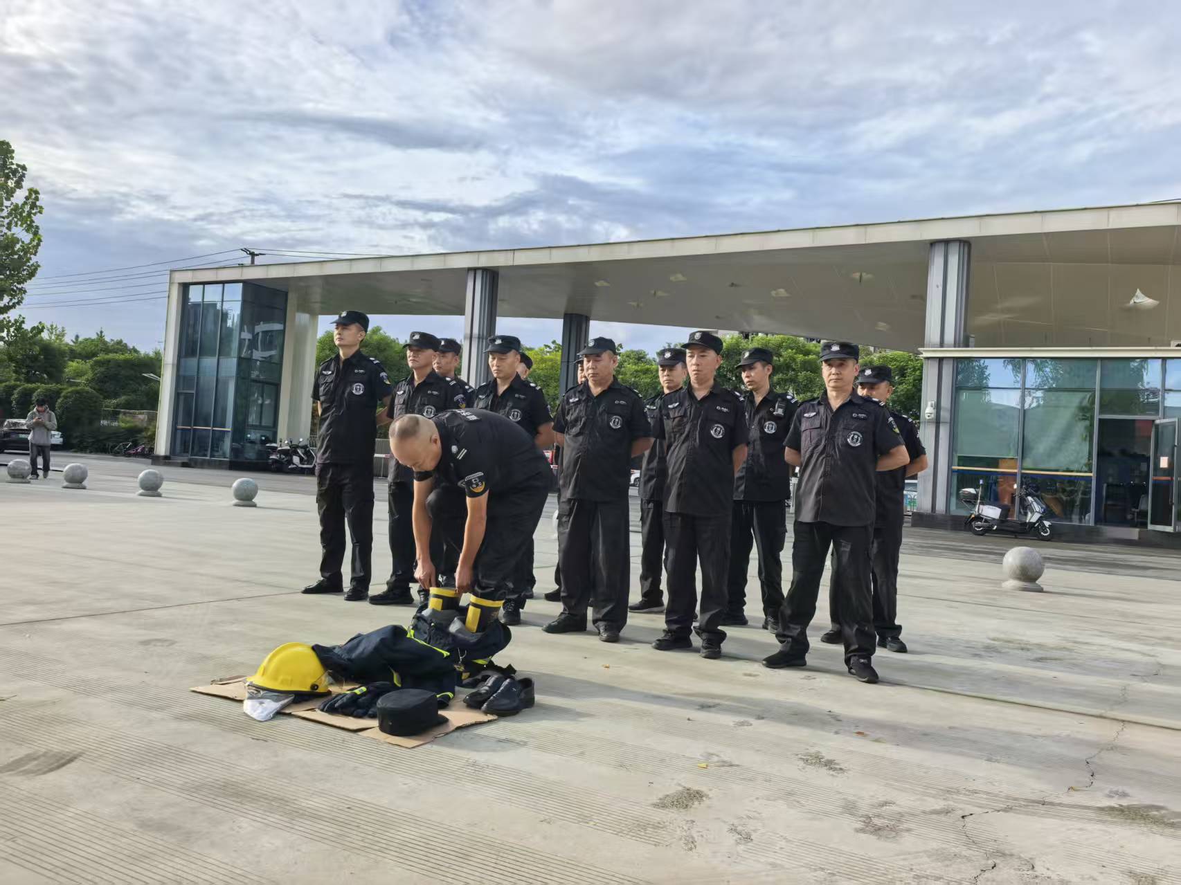 1758262241212490.jpg 2025.09.jpg